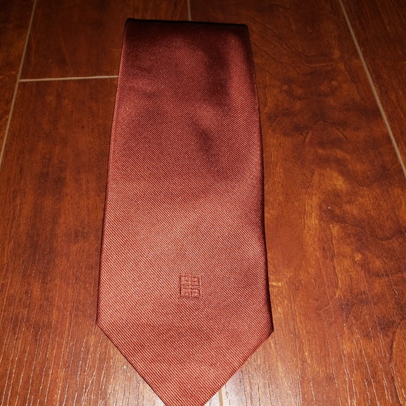 Vintage Givenchy tie - Picture 2 of 3